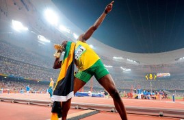 IM电竞app-JackeyLove连续十场比赛得分超过高光表现，勇士挑战极限！